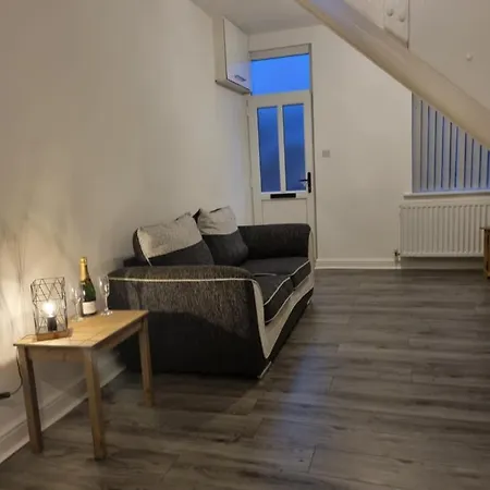 Spacious And Modern Town House Close To The District * 巴罗弗内斯