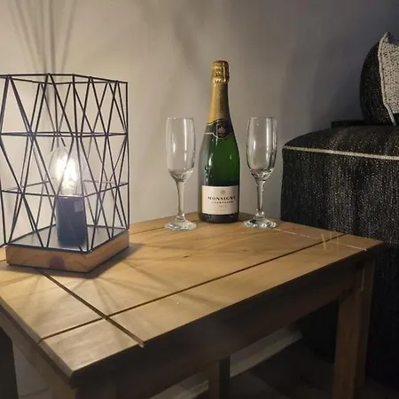 Spacious And Modern Town House Close To The District Holiday home Barrow-in-Furness