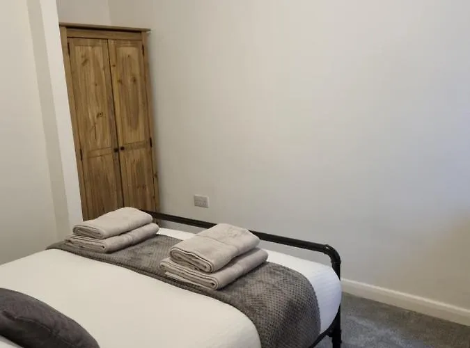 Casa de Férias Spacious And Modern Town House Close To The District *